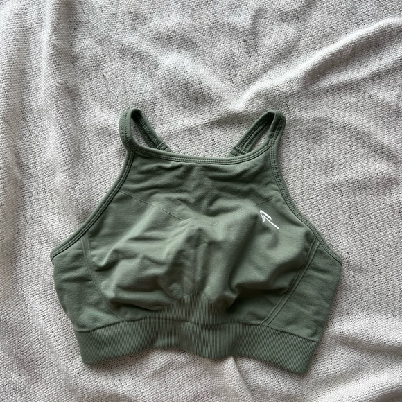 Oner Active
EFFORTLESS SEAMLESS HIGH NECK BRALETTE - Picture 1 of 2